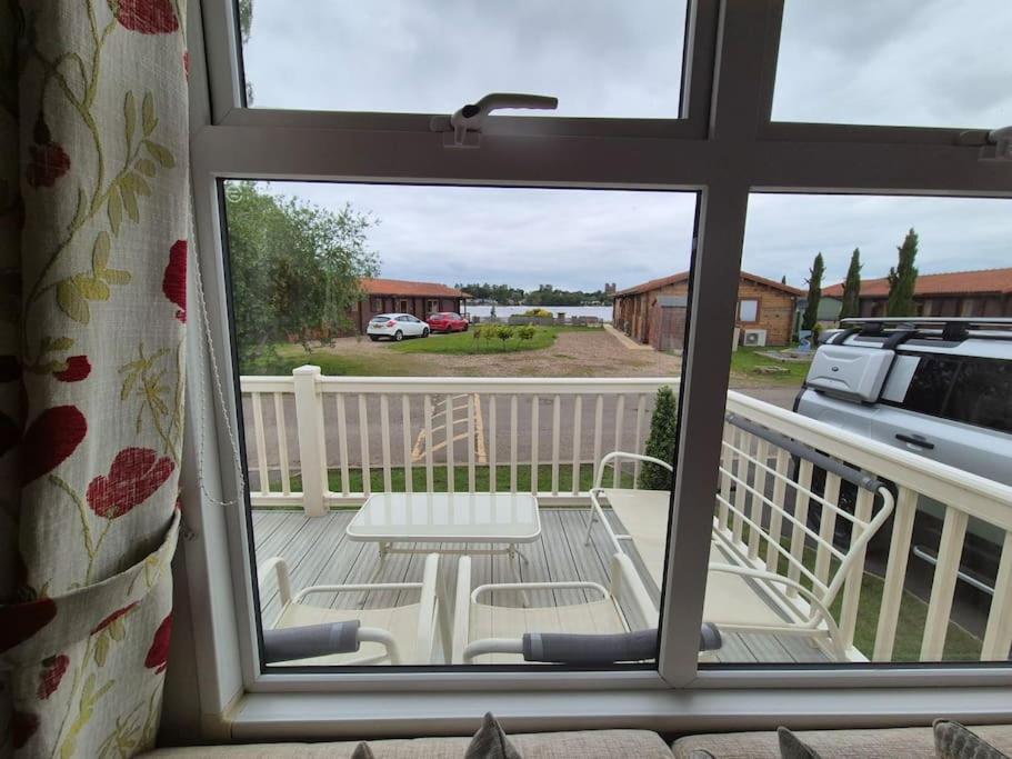 Amazing 2Bedroom Caravan In Lincoln, Tattershall Exterior foto